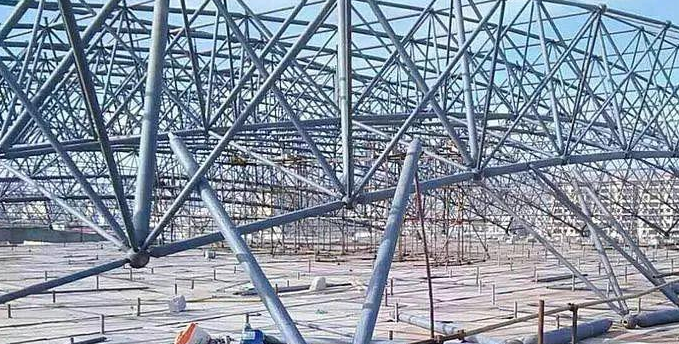 湖南盘点螺栓球网架对于选材方面的4个基本恳求